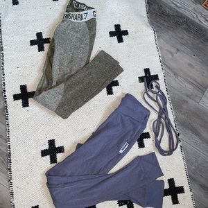 Gym shark leggings